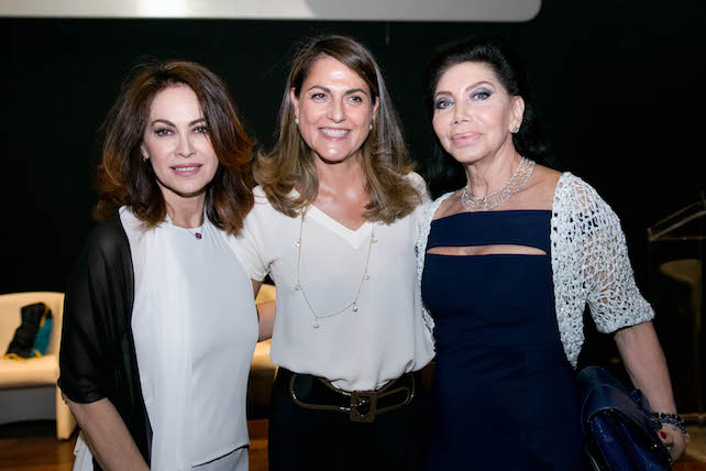 Da sinistra, Elena Sofia Ricci, Maite Bulgari e Paola Mainetti