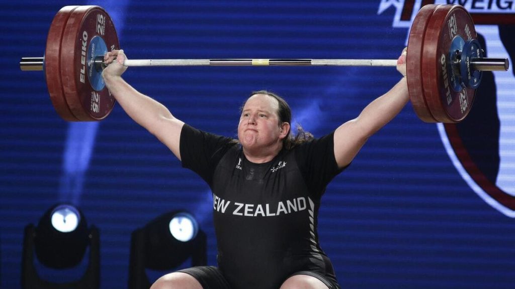 Laurel Hubbard, nato uomo, gareggerà alle Olimpiadi di Tokyo per la Nuova Zelanda