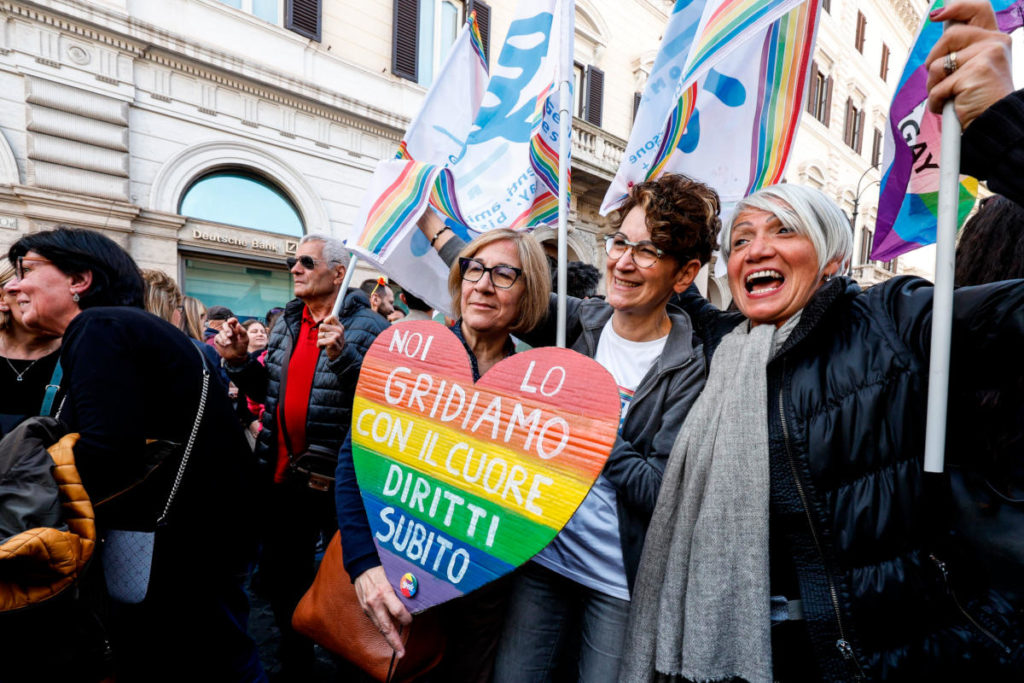 Maternità Surrogata Reato Universale? Parla Mirabelli - Tempi