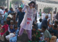 Proteste e invocazioni di morte per Asia Bibi a Karachi, Pakistan, in seguito all’annullamento nei suoi confronti della condanna a morte per blasfemia, 21 novembre 2018