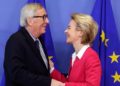 Jean-Claude Juncker cede la guida della Commissione europea a Ursula von der Leyen nel 2019
